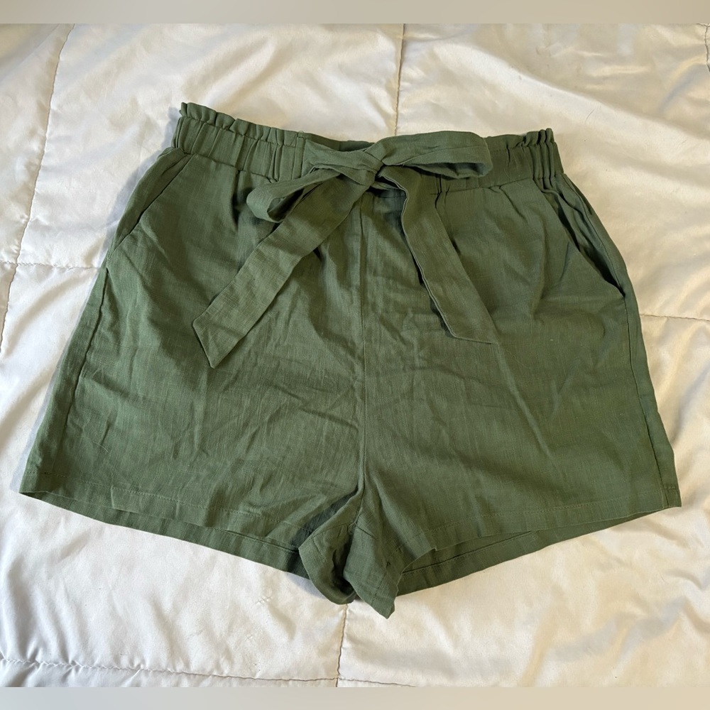 SHEIN High Waist Green Women's Shorts